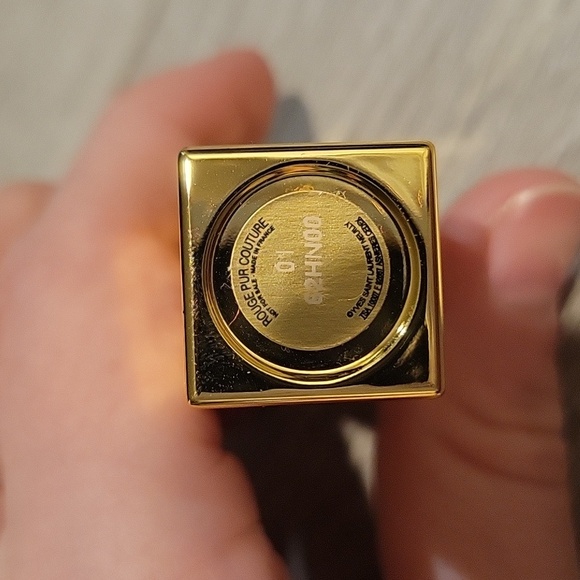 YSL mini lipstick in rouge pur couture - Picture 2 of 4